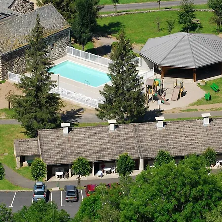 2 Pieces 4 Personnes 1 Bebe * Saint-Julien-Chapteuil